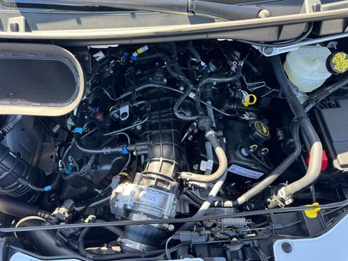 New 2025 Ford Transit 150 Low Roof AWD w/ Load Area Protection Package image 29