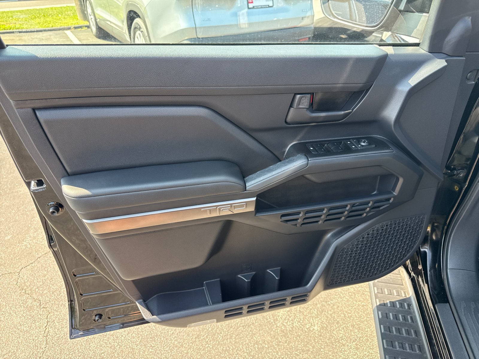 Used 2026 Toyota 4Runner TRD Off-Road AWD/4WD image 11