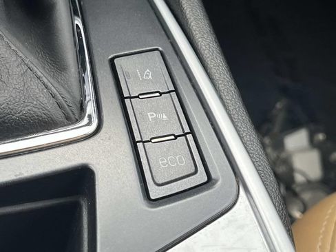 Used 2015 Cadillac SRX Performance w/ Driver Assist Package FWD image 39