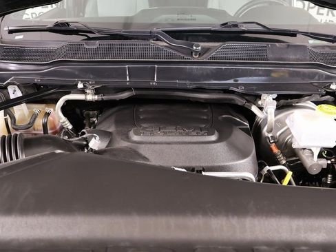 Used 2024 RAM 2500 Big Horn w/ Bed Utility Group image 18