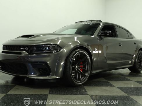 Used 2023 Dodge Charger SRT Hellcat w/ Harman/Kardon Audio Group RWD image 21