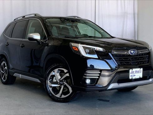 Used 2022 Subaru Forester Touring w/ Popular Package #3 image 34