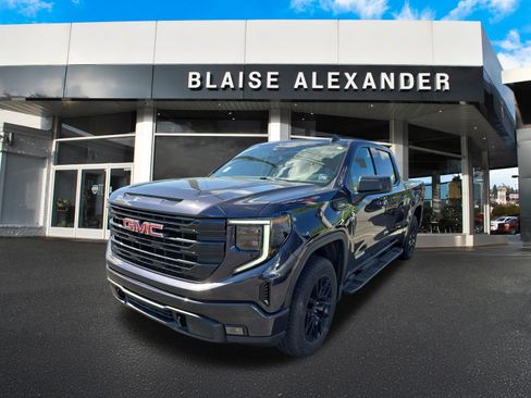 Used 2025 GMC Sierra 1500 Elevation AWD/4WD image 9