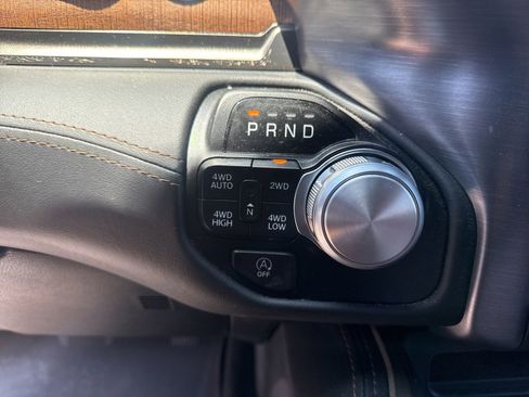 Used 2021 RAM 1500 Limited AWD/4WD image 21