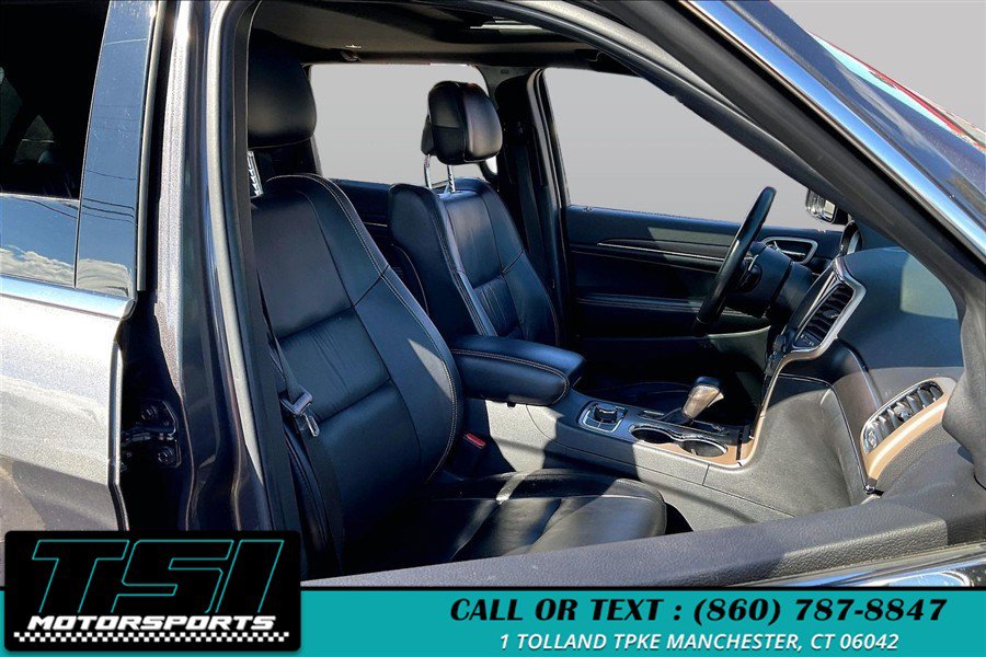 Used 2016 Jeep Grand Cherokee Limited AWD/4WD image 7