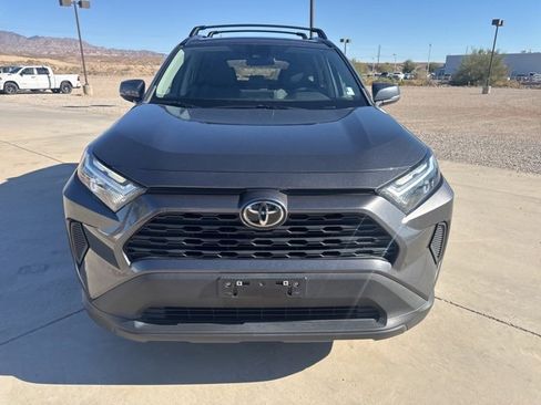 Used 2022 Toyota RAV4 XLE image 8