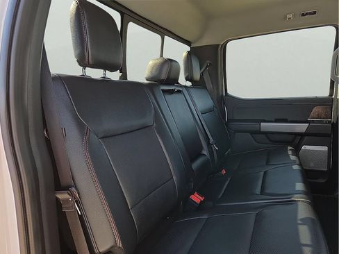 Used 2023 Ford F250 Lariat w/ FX4 Off-Road Package AWD/4WD image 11