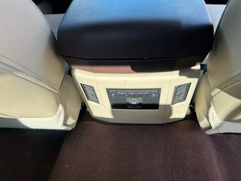 Used 2015 RAM 2500 Laramie w/ Convenience Group image 16