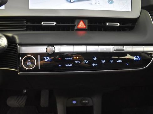 Used 2024 Hyundai Ioniq 5 SEL AWD/4WD image 18