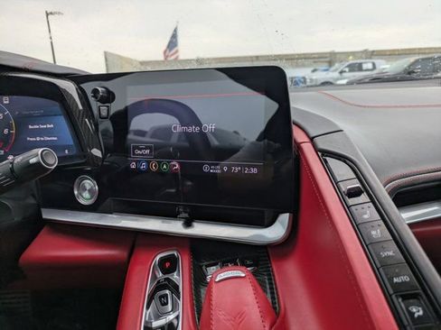 Used 2022 Chevrolet Corvette Stingray Premium Conv w/ Z51 Performance Package image 14