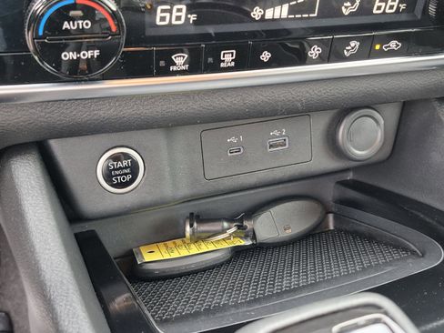 Certified 2021 Nissan Rogue SV FWD image 26