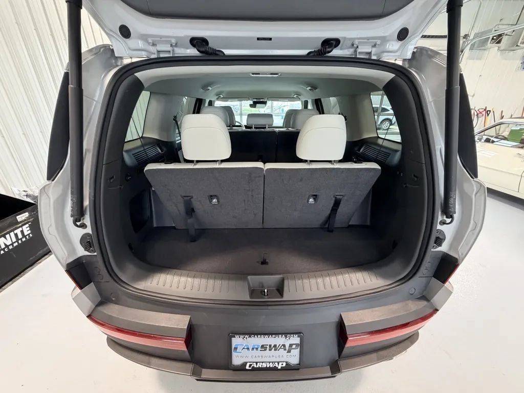 Used 2026 Hyundai Santa Fe SEL AWD/4WD image 18