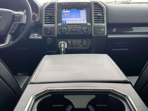 Used 2019 Ford F150 Raptor w/ Equipment Group 802A Luxury image 13