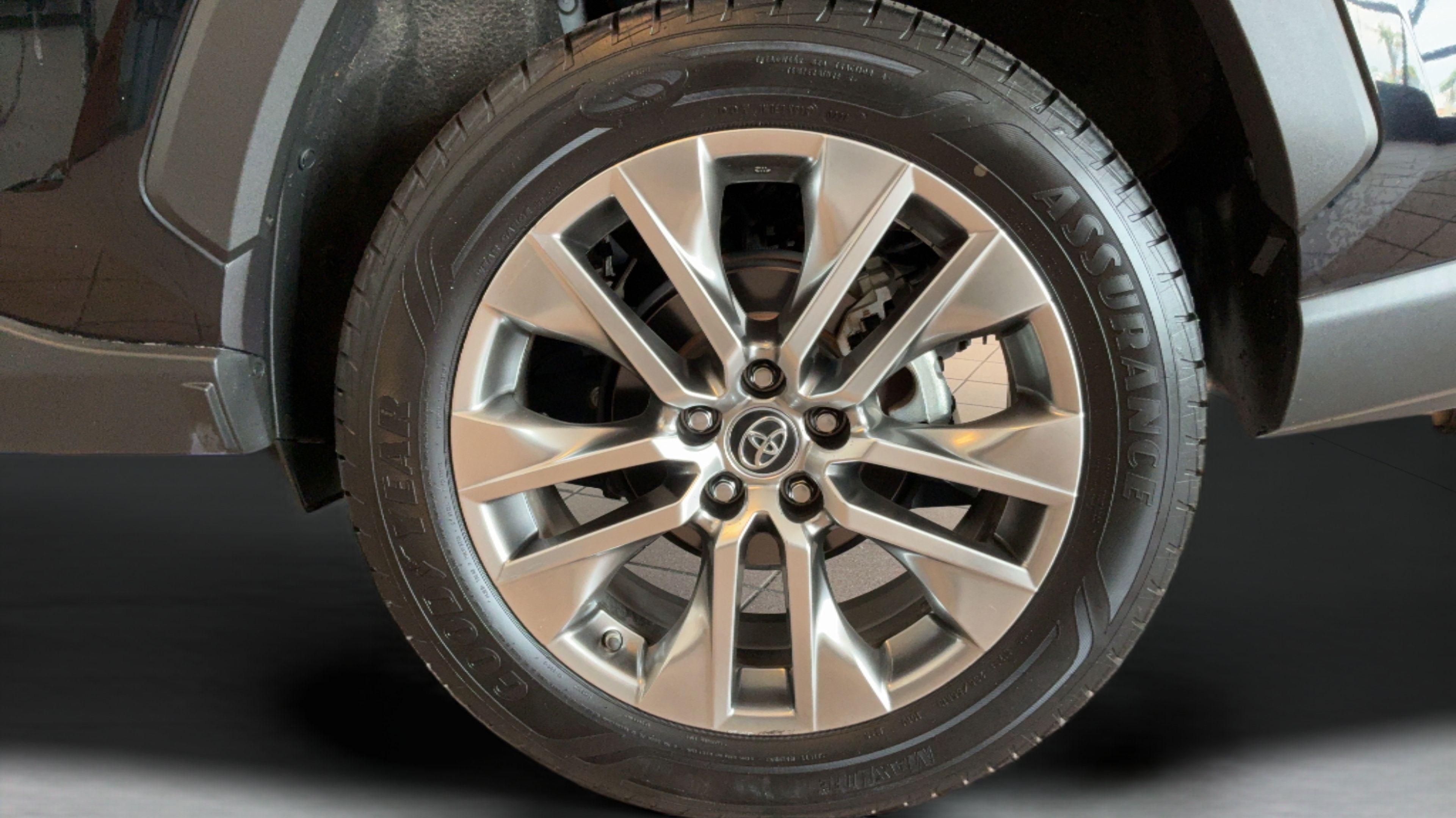 Used 2019 Toyota RAV4 XLE Premium w/ Advanced Technology Package FWD image 51