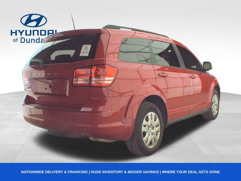 Used 2019 Dodge Journey SE image 7