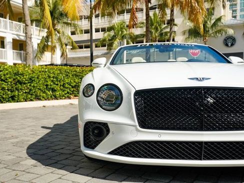 Used 2024 Bentley Continental GT Speed image 6
