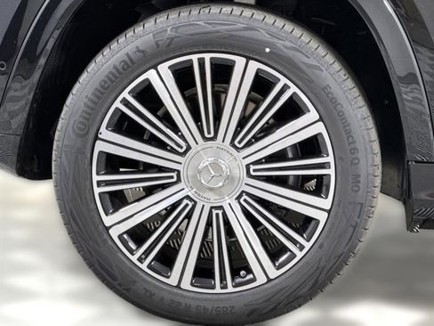 New 2026 Mercedes-Benz Maybach GLS 600 Maybach GLS 600 image 11