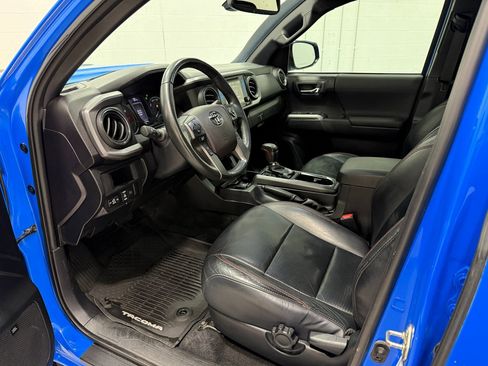 Used 2019 Toyota Tacoma TRD Pro image 11