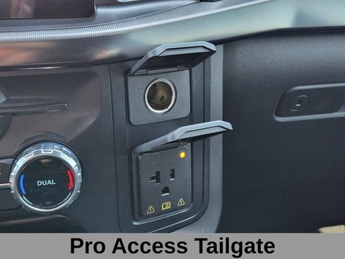 Used 2025 Ford F150 Lariat w/ Equipment Group 502A High AWD/4WD image 28