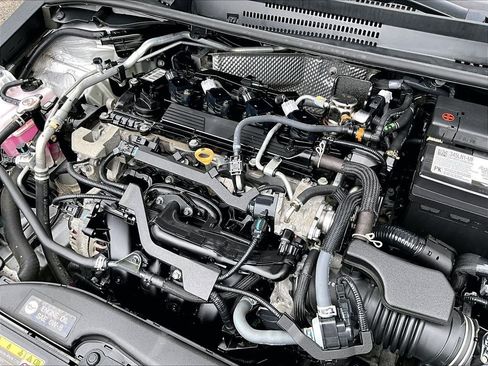 Certified 2024 Toyota Corolla LE FWD image 33