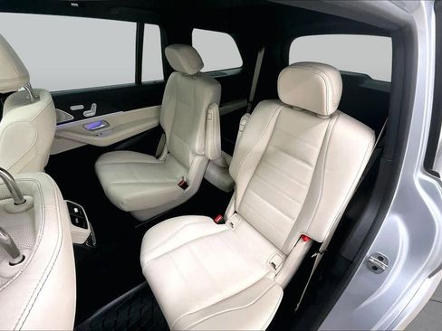 Certified 2026 Mercedes-Benz GLS 580 4MATIC image 21