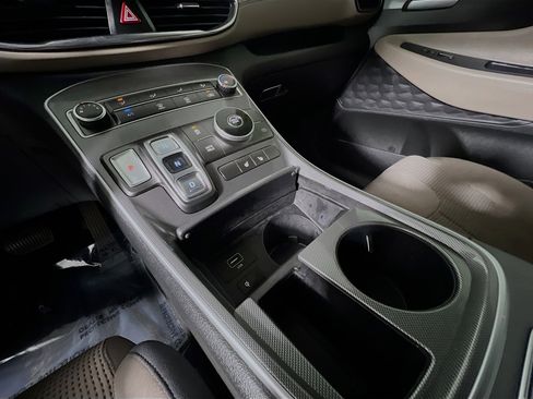 Used 2022 Hyundai Santa Fe SEL image 26