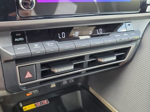 Certified 2026 Toyota Camry SE FWD image 18
