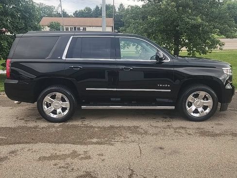 Used 2017 Chevrolet Tahoe LT w/ LT Signature Package AWD/4WD image 6