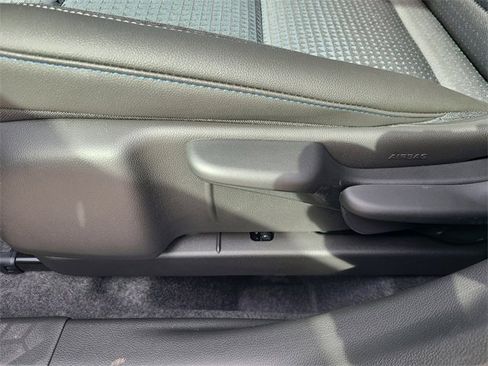 New 2026 Chevrolet Trax LT image 24