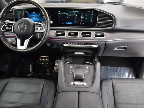 Certified 2022 Mercedes-Benz GLS 450 4MATIC image 19