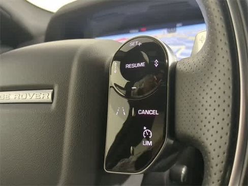 Used 2020 Land Rover Range Rover Velar R-Dynamic S image 28