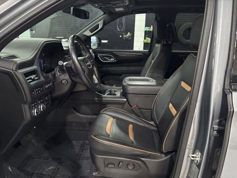 Used 2021 GMC Yukon AT4 w/ AT4 Premium Plus Package AWD/4WD image 12