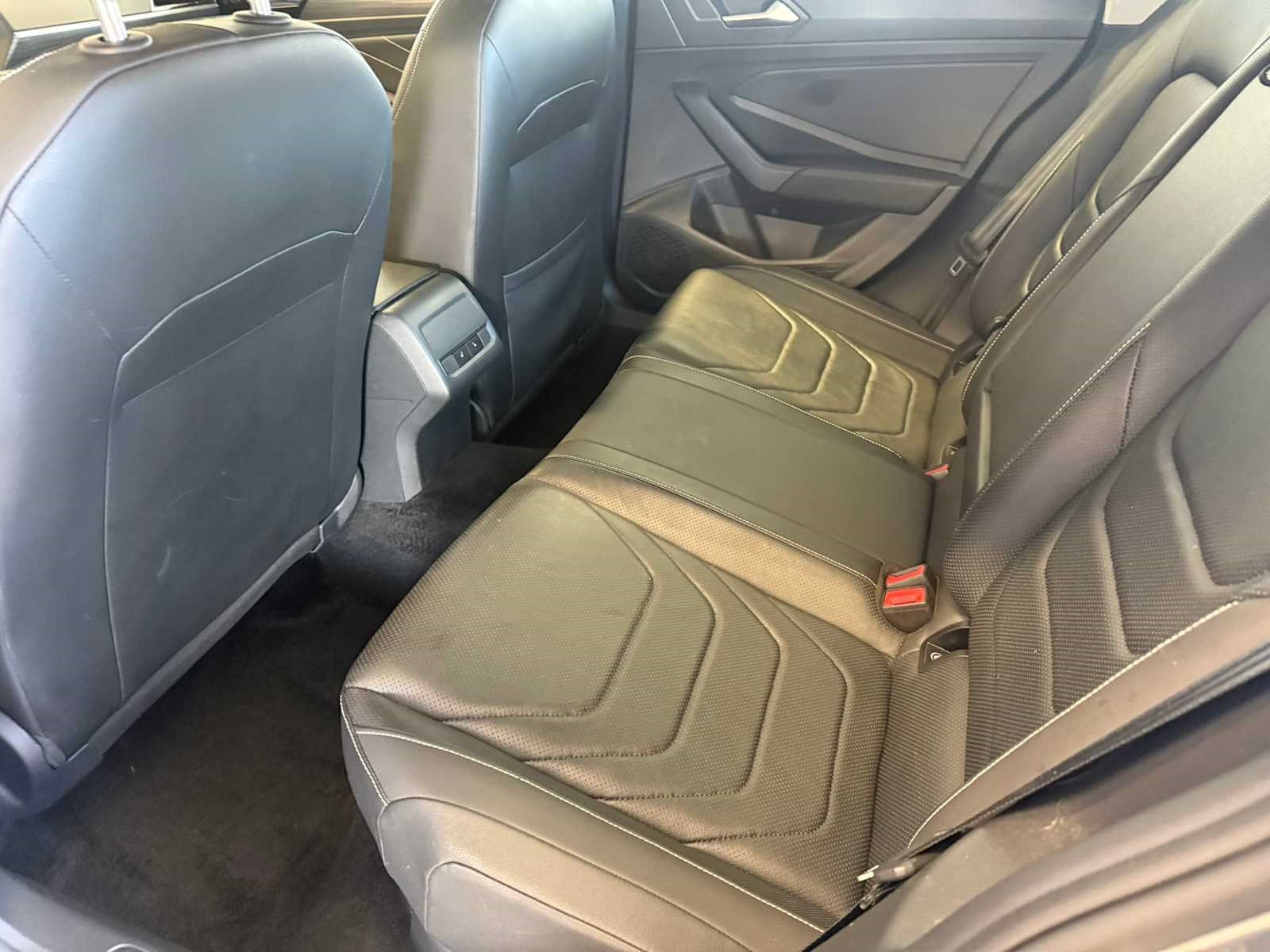 Used 2024 Volkswagen Jetta SEL FWD image 21
