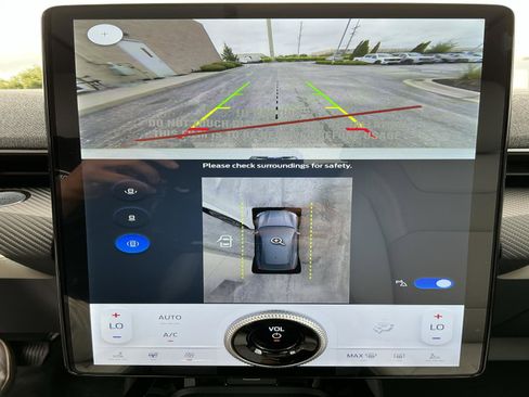 New 2025 Ford Mustang Mach-E Premium image 18