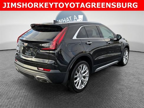 Used 2019 Cadillac XT4 Premium Luxury image 3