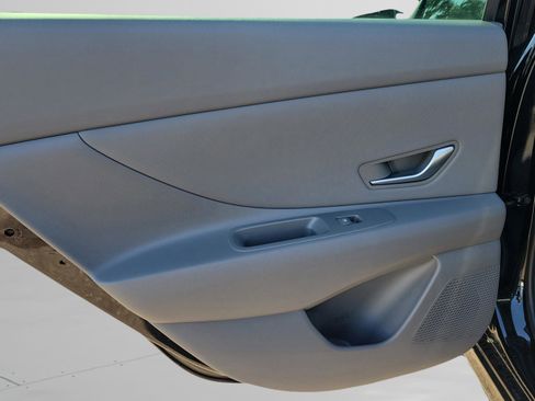 New 2026 Hyundai Elantra SEL Sport image 8