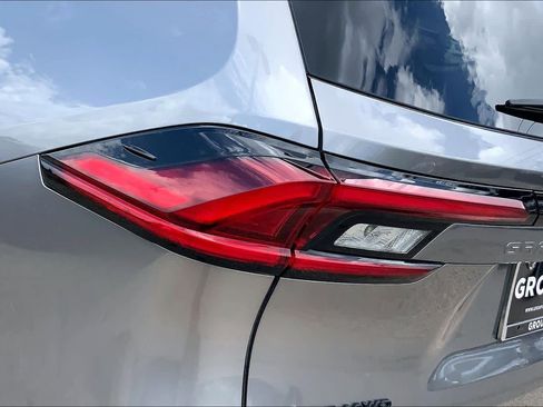 Used 2025 Toyota Grand Highlander AWD Hybrid image 29