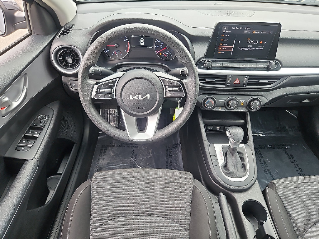 Certified 2023 Kia Forte LXS FWD image 11