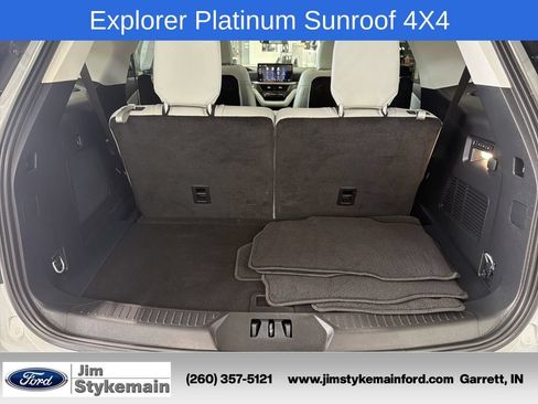Used 2026 Ford Explorer Platinum w/ LUX Leather Package AWD/4WD image 35