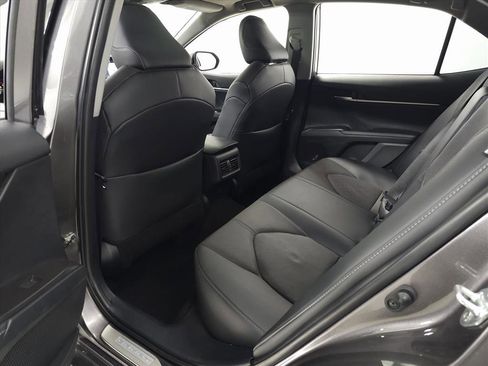 Used 2023 Toyota Camry XSE w/ Navigation Package image 28