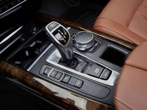 Used 2018 BMW X5 xDrive35d image 25