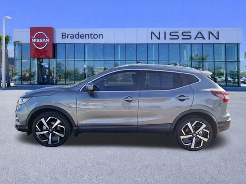 Certified 2022 Nissan Rogue Sport SL image 8
