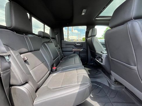 Used 2020 Chevrolet Silverado 1500 High Country w/ Technology Package AWD/4WD image 31