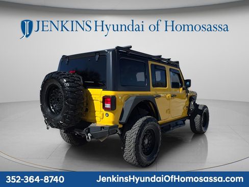 Used 2018 Jeep Wrangler Unlimited Rubicon AWD/4WD image 8