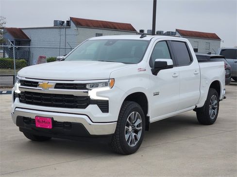 New 2026 Chevrolet Silverado 1500 LT image 2
