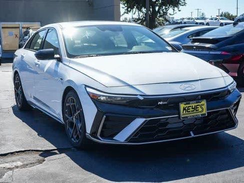 Certified 2025 Hyundai Elantra N Line FWD image 5
