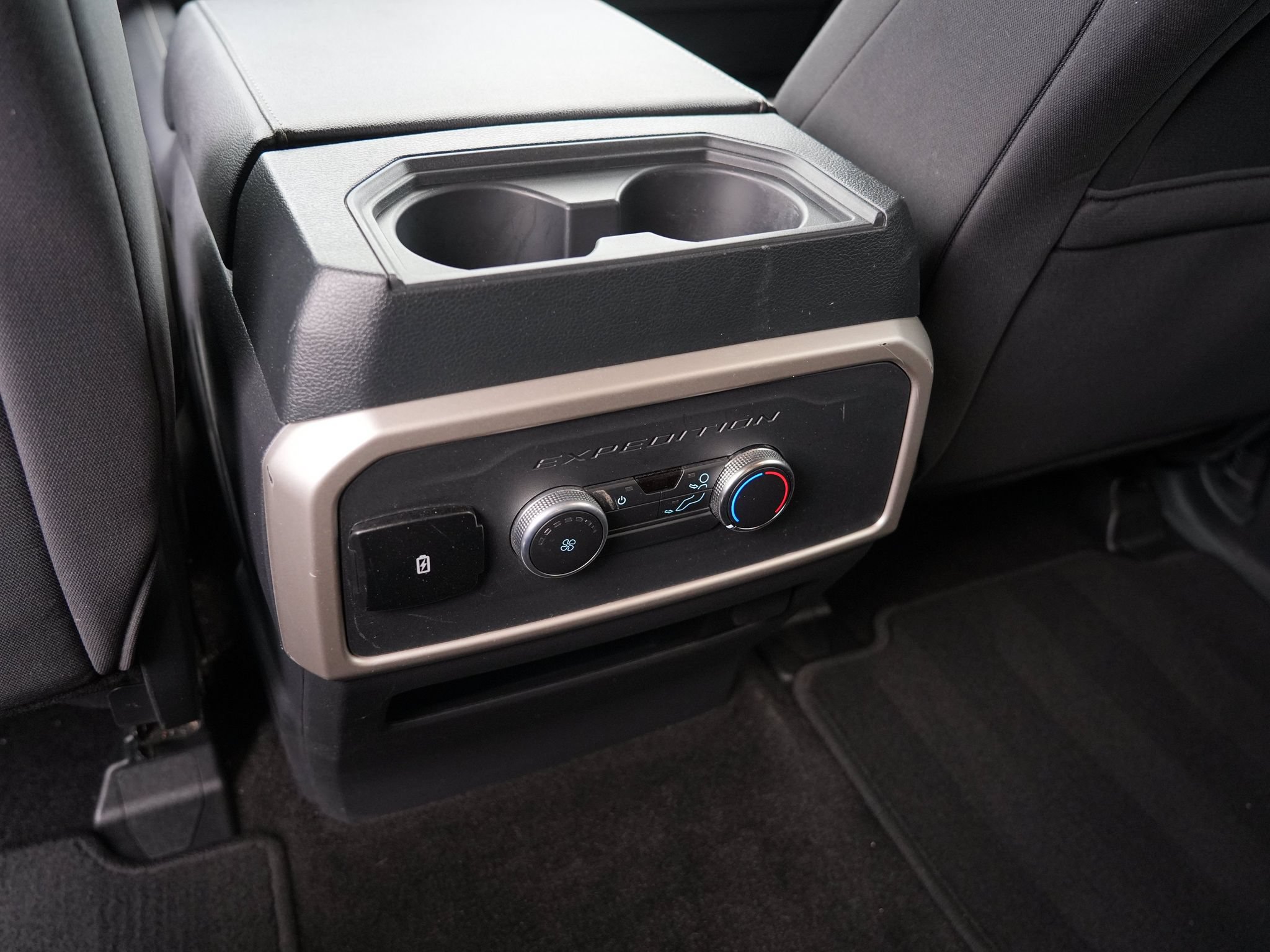 Used 2022 Ford Expedition Max XL AWD/4WD image 26