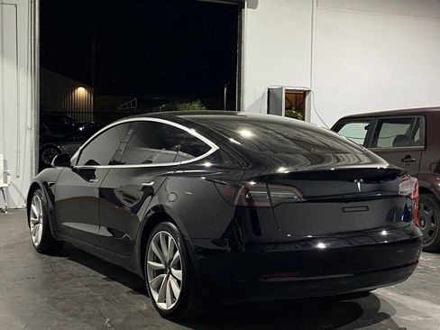Used 2020 Tesla Model 3 image 2