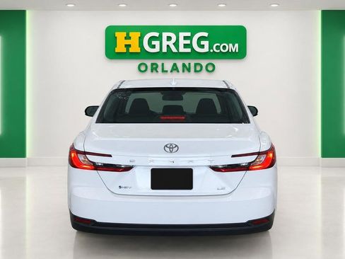 Used 2025 Toyota Camry LE FWD image 8