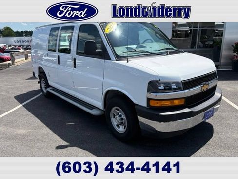 Used 2025 Chevrolet Express 2500 w/ Driver Convenience Package RWD image 1